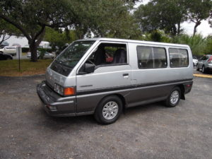 Mitsubishi Van
